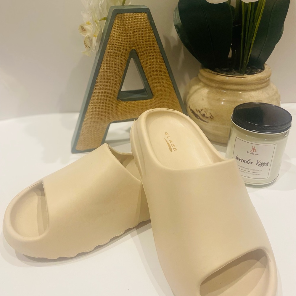 Beige color slide ins